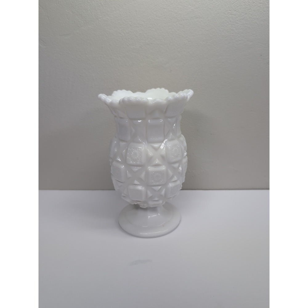 Westmoreland Old‎ Quilt Pattern Milk Glass White Pedestal Vase 6.5" Tall Vintage